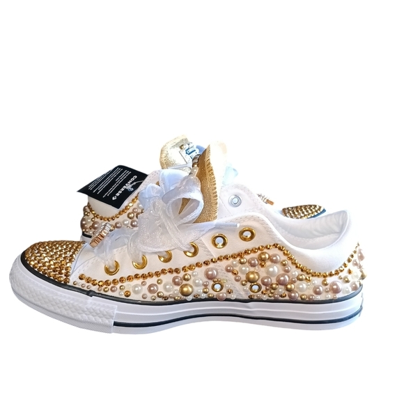 New 🚨Custom All Star Converse White Gold Low Top Madison Size 9 - Picture 5 of 8